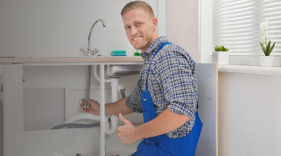Nighttime Plumber in Johannesburg, CA